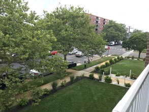 8th Ave Condos in Asbury Park, NJ - Foto de edificio - Building Photo