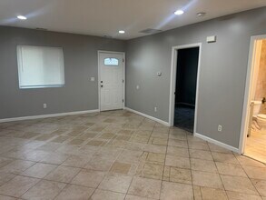 28581 Brentwood St in Southfield, MI - Building Photo - Building Photo