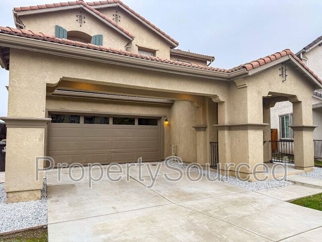 17340 Ferndale St in Lathrop, CA - Foto de edificio - Building Photo