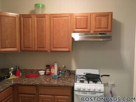 17-19 Washington St. in Malden, MA - Building Photo