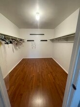 2008 N Jamestown Dr in Palatine, IL - Building Photo - Building Photo