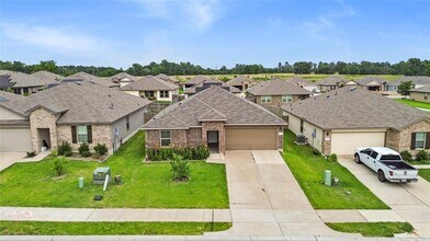 117 Blanco Dr in Huntsville, TX - Building Photo - Building Photo