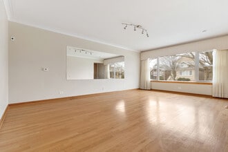 2931 N 76th Ave in Chicago, IL - Building Photo - Building Photo