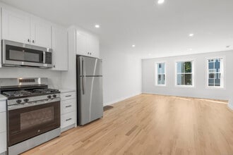 14 Taylor St in Stamford, CT - Building Photo - Building Photo