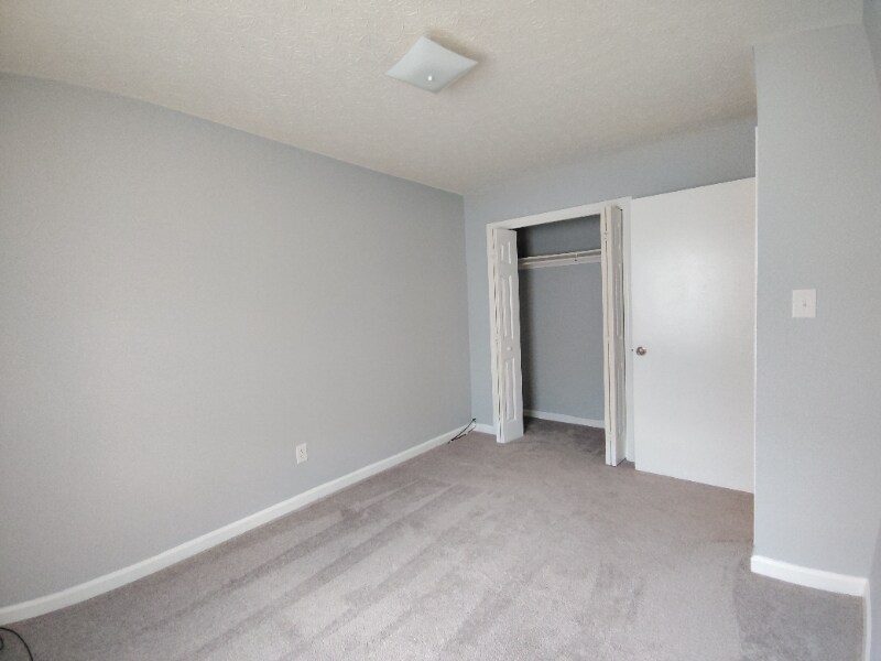 73 Ferguson Dr in Lynchburg, VA - Building Photo