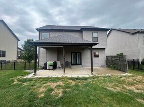 1141 NJA Tate Dr in Clarksville, TN - Building Photo - Building Photo