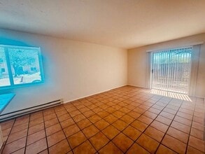 938 N Belvedere Ave in Tucson, AZ - Building Photo - Building Photo