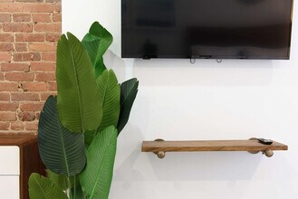 240e E 75th St in New York, NY - Building Photo - Building Photo