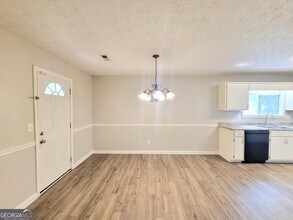 10834 Sunfield Way in Hampton, GA - Building Photo - Building Photo