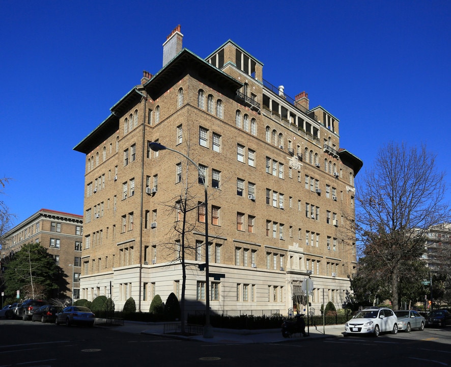 The Altamont in Washington, DC - Building Photo