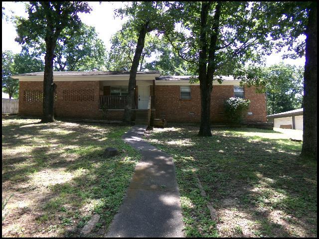 property at 26 Cinnamon Dr