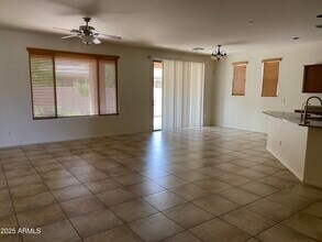61 W Hackberry Dr in Chandler, AZ - Building Photo - Building Photo