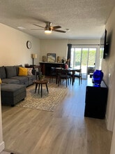 2105 Corte Primavera in Santa Clara, CA - Building Photo - Building Photo