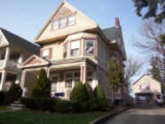 Elmwood Village Apartment Complex in Buffalo, NY - Building Photo