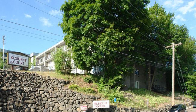 Resident Court Apartments