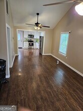 686 Center Hill Ave NW in Atlanta, GA - Building Photo - Building Photo