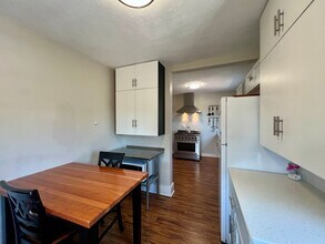 1003 E Samuel Ave in Peoria Heights, IL - Building Photo - Building Photo