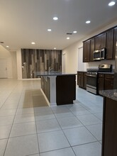 13849 Lanyard Way in Winter Garden, FL - Building Photo - Building Photo