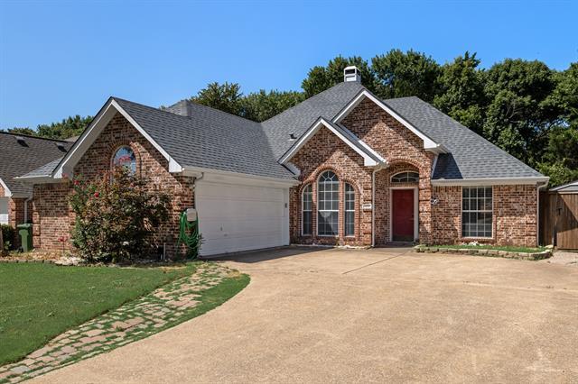 125 Bent Creek Dr in Garland, TX - Building Photo