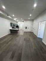 1155 Elizabeth Ave, Unit 1155-1 in Elizabeth, NJ - Building Photo