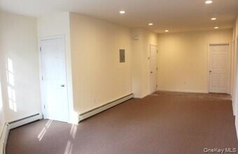 209 S Division St in Peekskill, NY - Building Photo - Building Photo