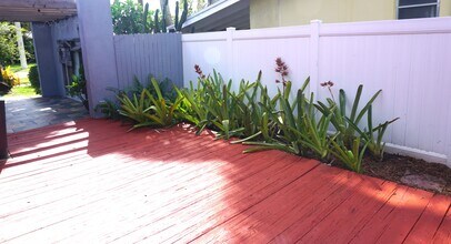 1529 Arthur St, Unit #2 in Hollywood, FL - Building Photo - Building Photo