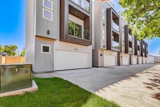 5634 Dolores St in Houston, TX - Building Photo - Building Photo