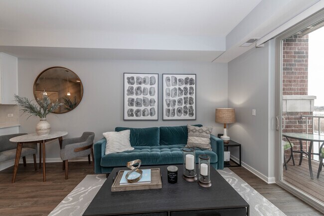 21599 W Field Ct-Unit -1-114 in Deer Park, IL - Building Photo - Building Photo