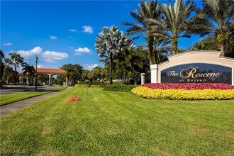9026 Astonia Way in Ft. Myers, FL - Building Photo - Building Photo