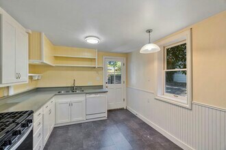 5906 Colby St in Oakland, CA - Building Photo - Building Photo