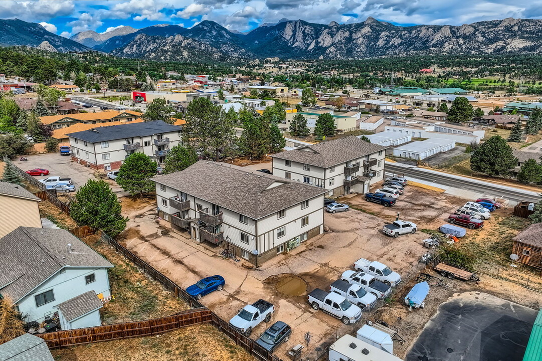 1262 Graves Ave in Estes Park, CO - Building Photo