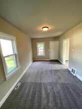 1001 Maish Ave in Des Moines, IA - Foto de edificio - Building Photo
