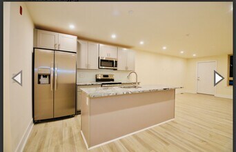 2437 W Thompson St in Philadelphia, PA - Building Photo - Building Photo
