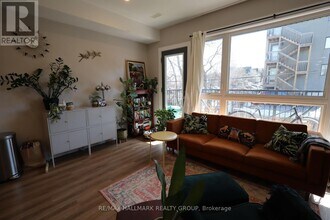 304 Elmgrove Ave in Ottawa, ON - Building Photo - Building Photo