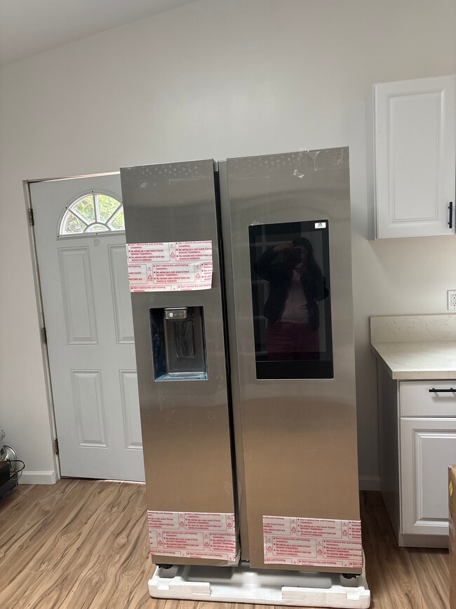 4247 Governor Dr in San Diego, CA - Building Photo - Building Photo