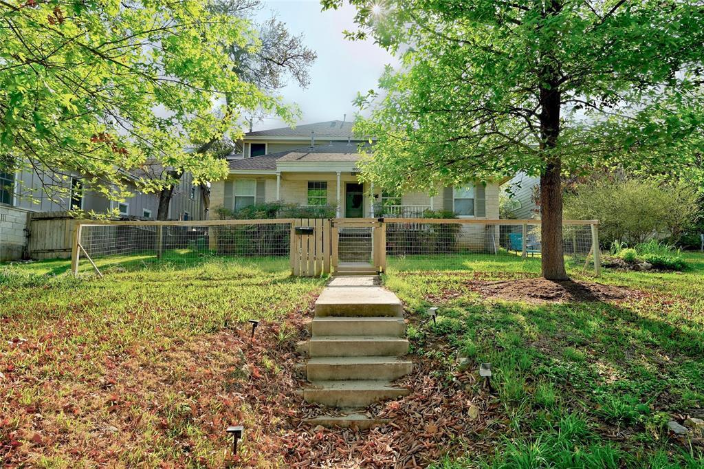 1809 W 39th St in Austin, TX - Building Photo