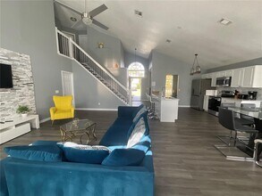 2929 Pembridge St in Kissimmee, FL - Building Photo - Building Photo