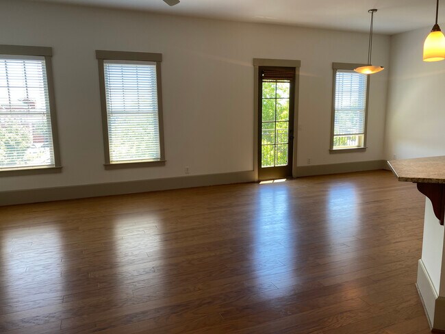 125 Tribble Gap Rd in Cumming, GA - Building Photo - Building Photo