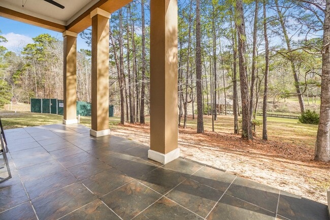 property at 22 Twinstone Cir