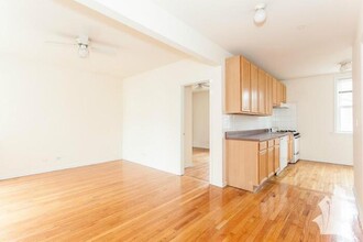717 W Barry Ave-Unit -2W in Chicago, IL - Building Photo - Building Photo