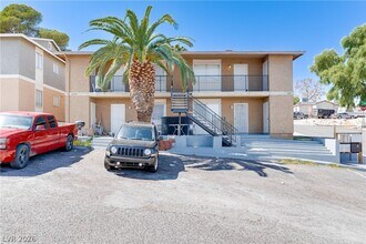 444 N 13th St in Las Vegas, NV - Building Photo - Building Photo