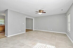 5750 Laborde Ave in Charlotte, NC - Building Photo