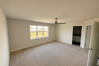 330 Cattail Ct in Genoa City, WI - Building Photo - Building Photo