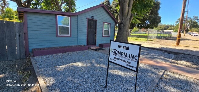 property at 428 19th St