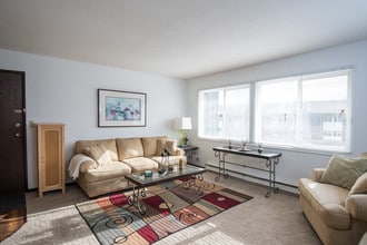 Bright River Estates in St. Cloud, MN - Building Photo - Building Photo