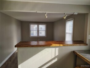 106 Kamper Ave in Buffalo, NY - Building Photo - Building Photo