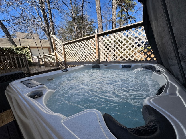 property at 1112 Greywood Dr