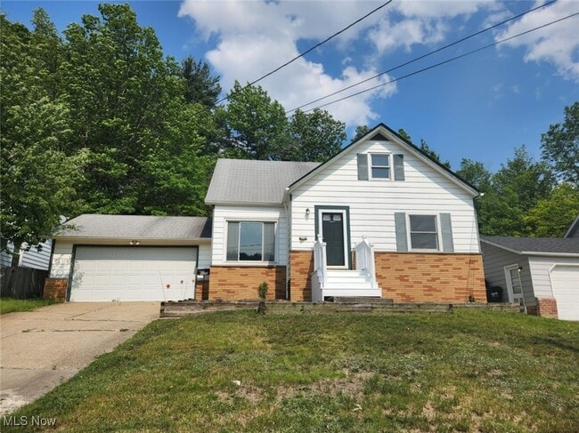 6053 Andover Blvd in Garfield Heights, OH - Building Photo - Building Photo