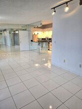 9626 W McNab Rd in Tamarac, FL - Building Photo - Building Photo