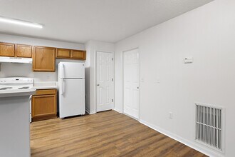 512 Paulling Dr in Leesburg, FL - Building Photo - Building Photo